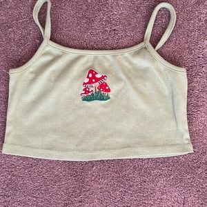 Green mushroom cropped shirt